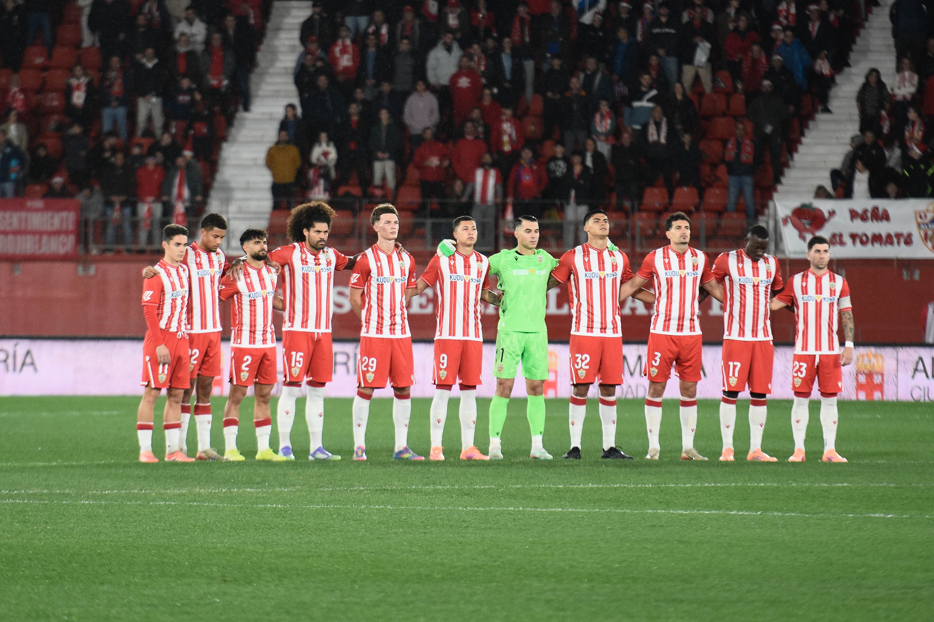 Era el partido para ayudar a Aridane y sus compañeros echan un borrón.