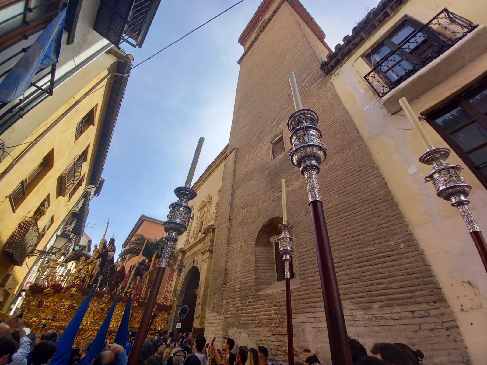 Salida de La Borriquilla inaugurando la Semana Santa de Granada 2022