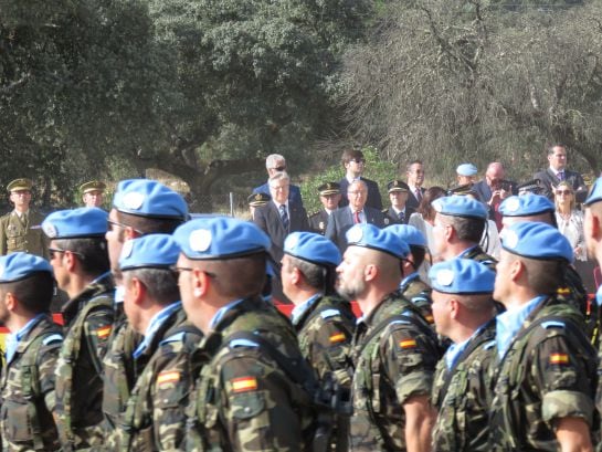 Autoridades durante el desfile militar