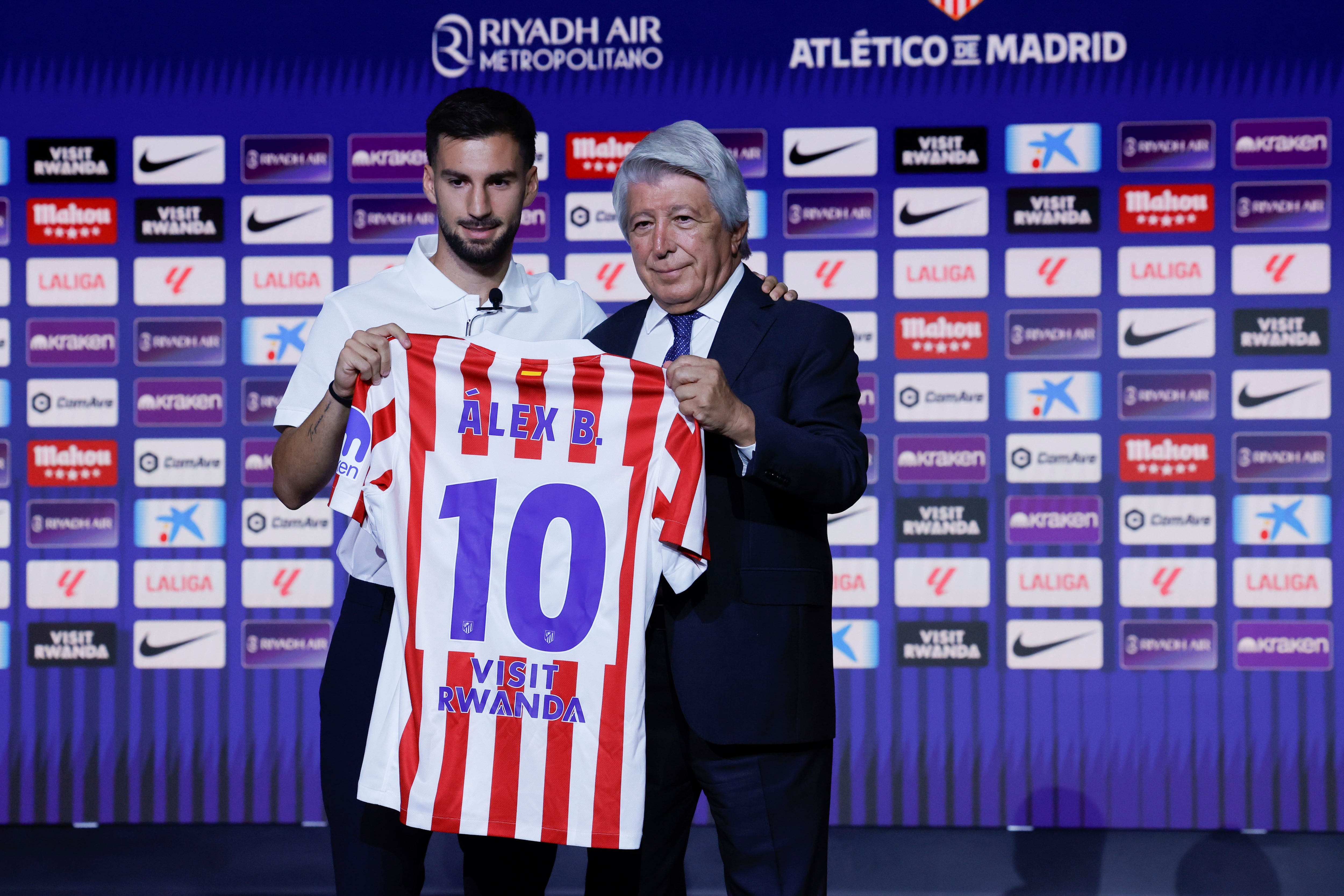 Presentación de Álex Baena como nuevo jugador del Atlético de Madrid