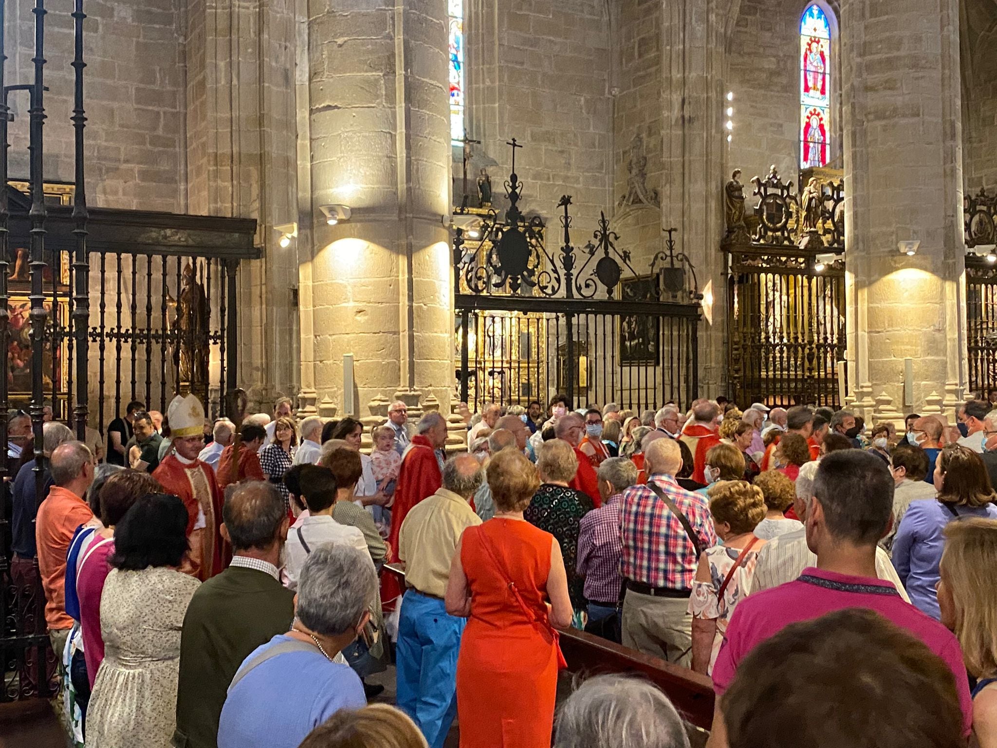 Misa solemne en la Concatedral de La Redonda de Logroño por San Bernabé