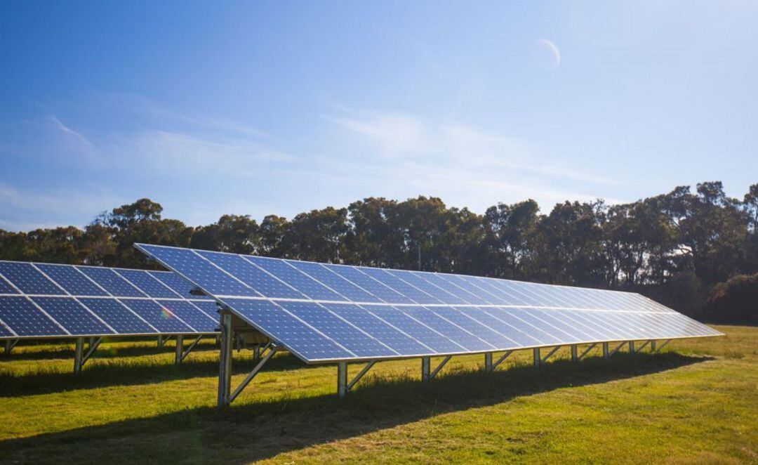 La energía solar ha trasformado socialmente muchos territorios.