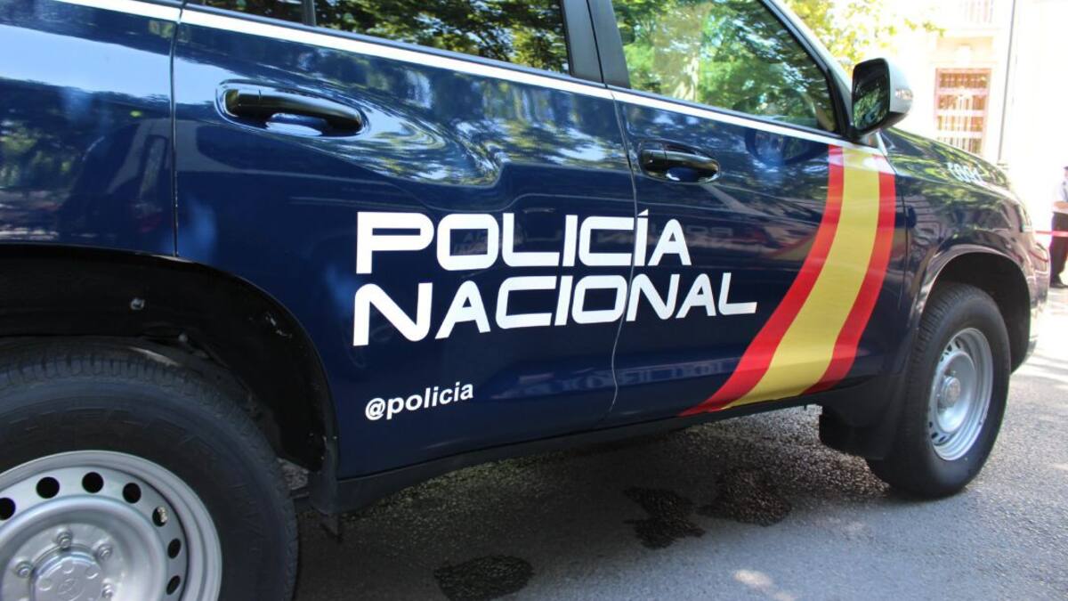 Dos detenidos por estafar a personas llegadas en patera, ofreciéndoles transporte hasta Francia