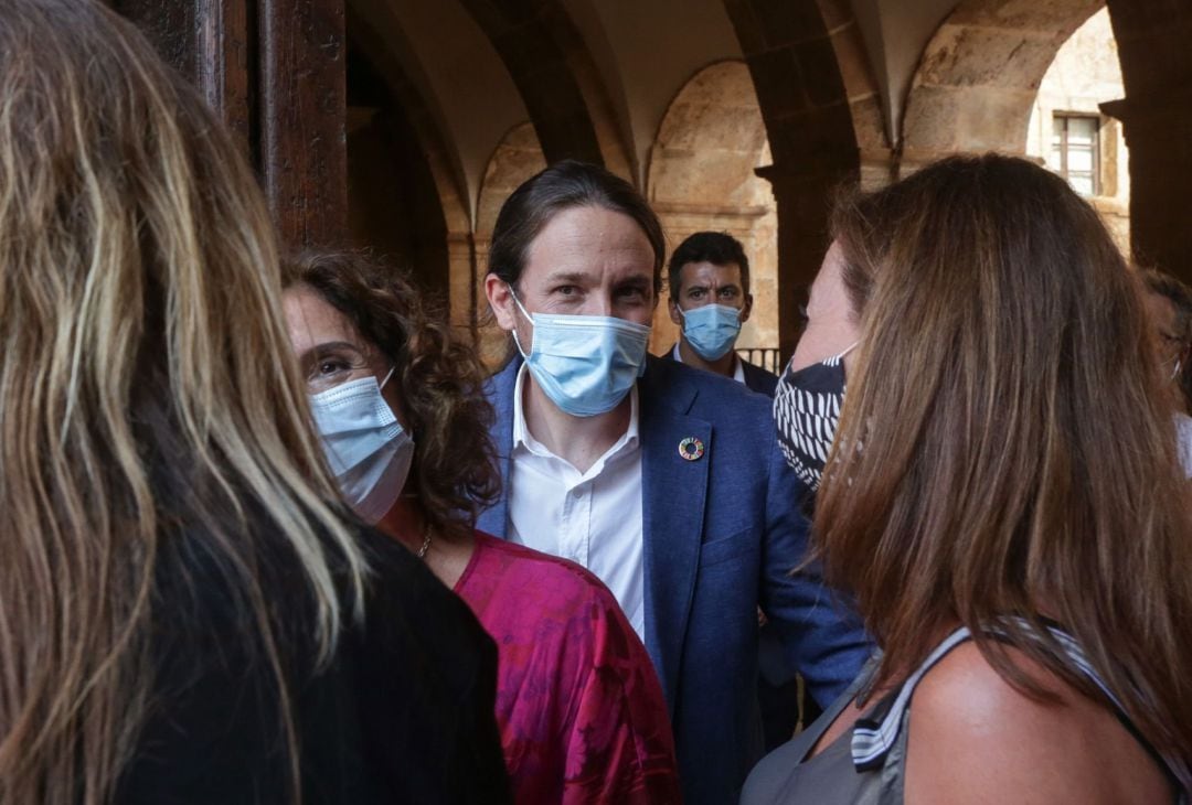 El vicepresidente segundo y ministro de Derechos Sociales, Pablo Iglesias,  en la Conferencia de Presidentes que se celebra en el Monasterio de Yuso