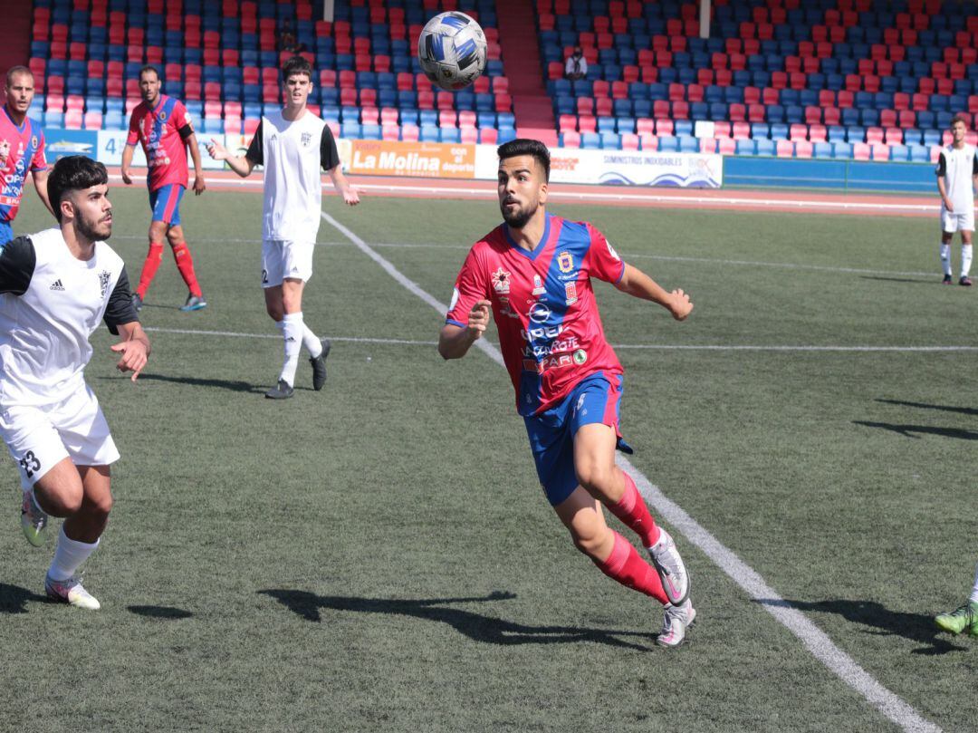 Rodrigo jugando en la Ciudad Deportiva Lanzarote.