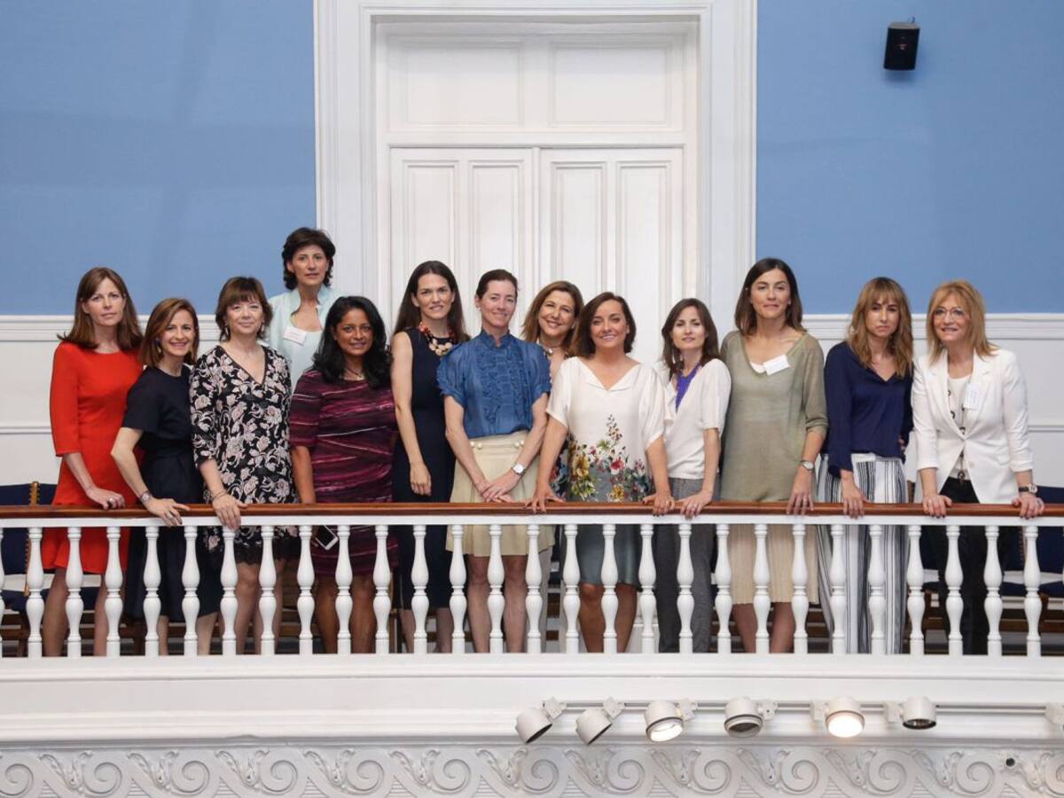 "Hay más mujeres en los medios de comunicación, pero es todavía el hombre quien decide"