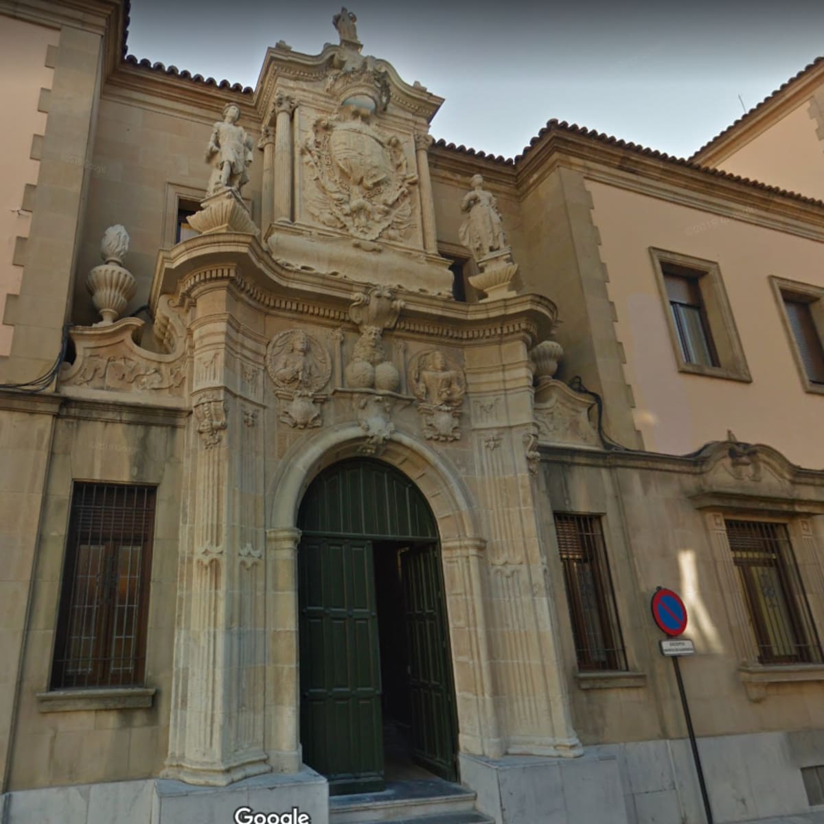 Piden siete años de cárcel para una mujer por intento de homicidio de un hombre que se negó a darle más cocaína