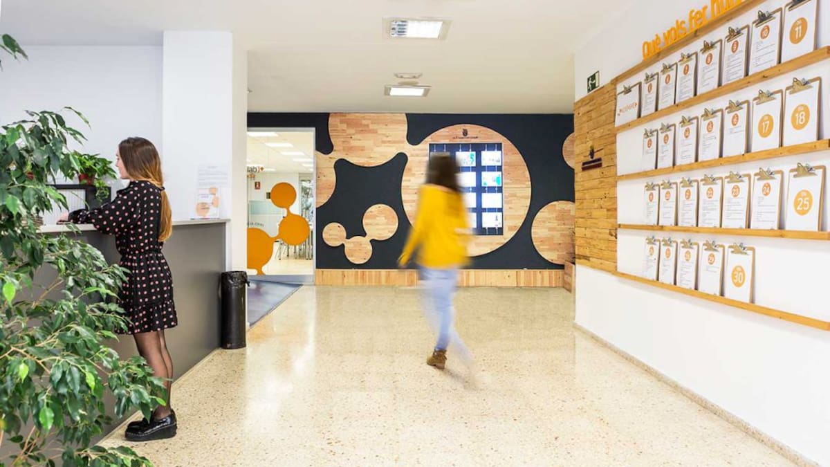 Gandia inicia una formación gratuita sobre inteligencia artificial aplicada a la hostelería