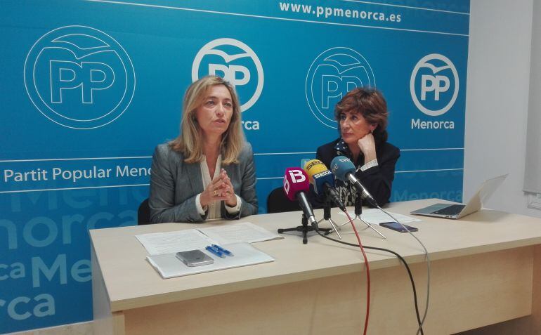 Las conselleras del PP piden que se saque a Més per Menorca del área de Turisme del Consell.