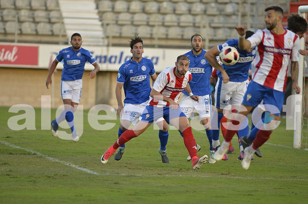 Un momento del partido.