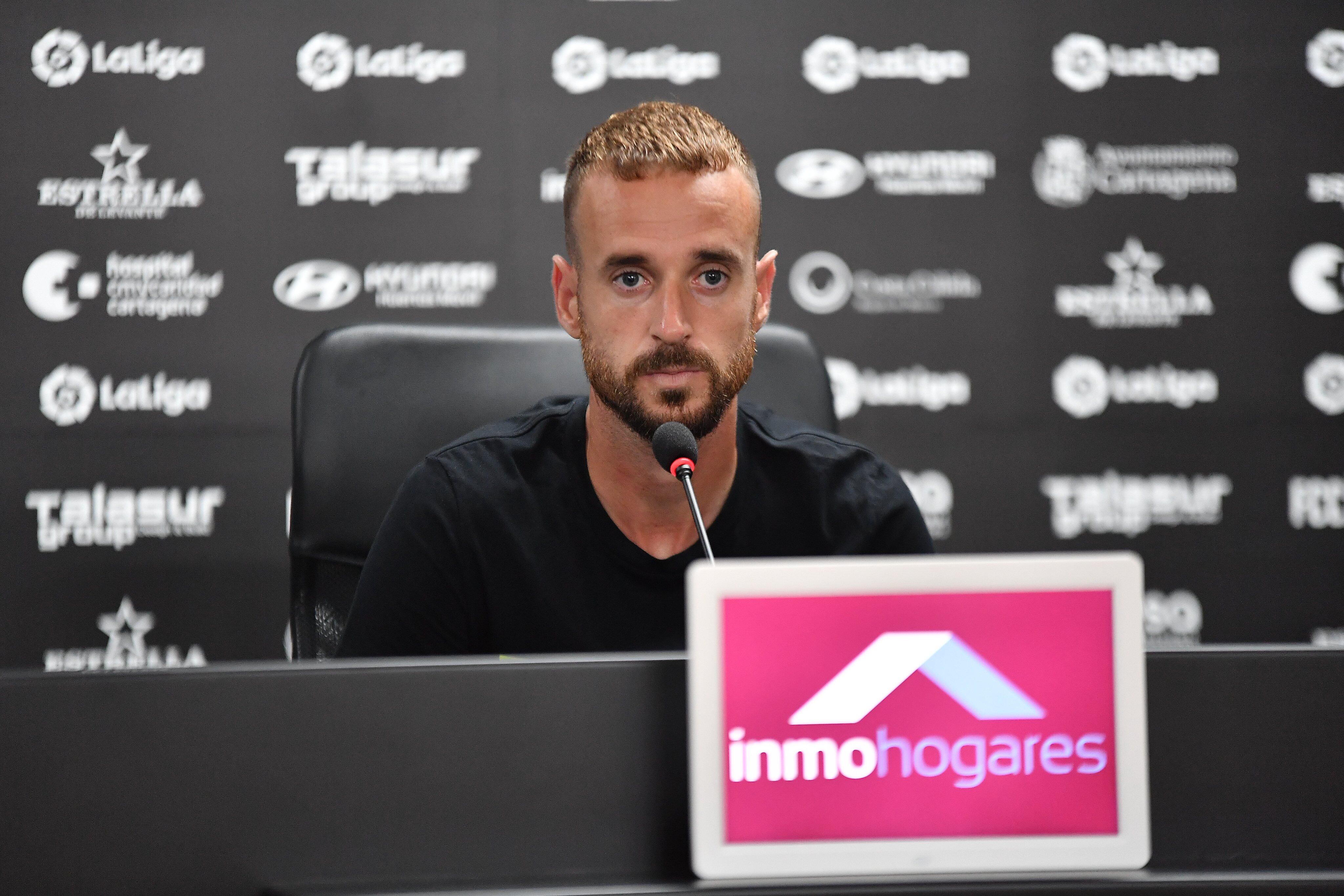 Aarón Escandell en sala de prensa