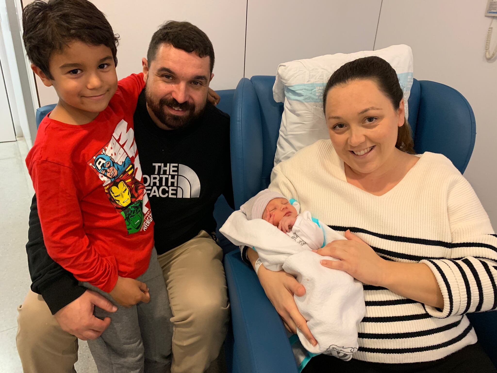 Na Valentina amb tota la seva família.