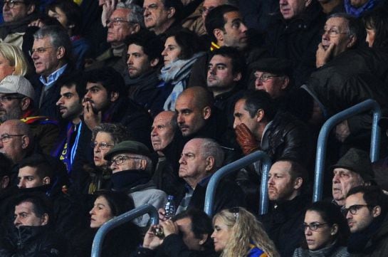 Guardiola, en la grada del Camp Nou