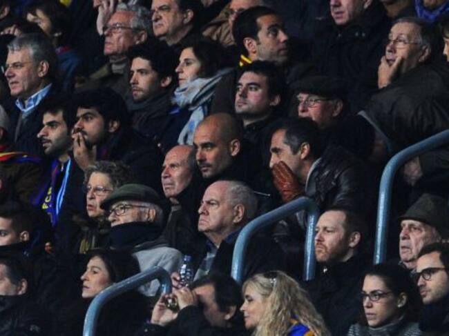 Guardiola, en la grada del Camp Nou