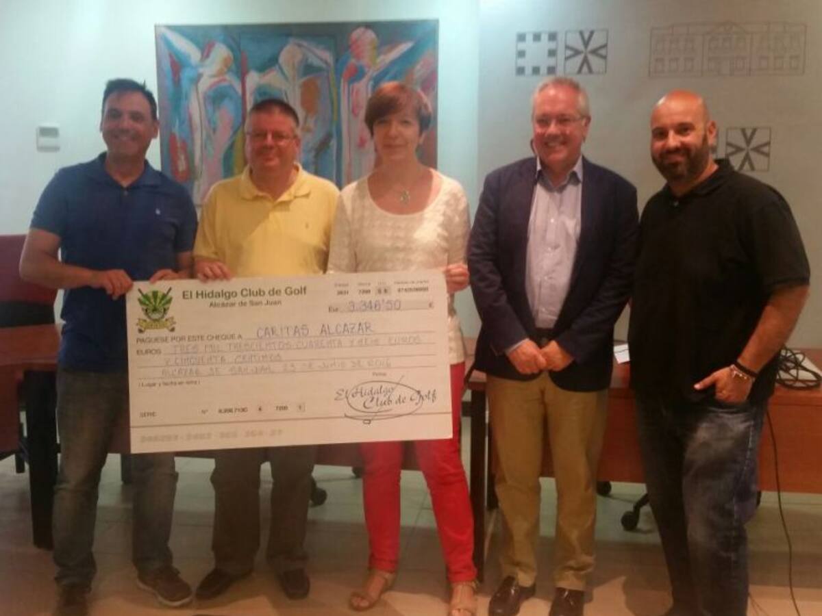 71 empresas de Alcázar ayudan a Cáritas con sus aportaciones