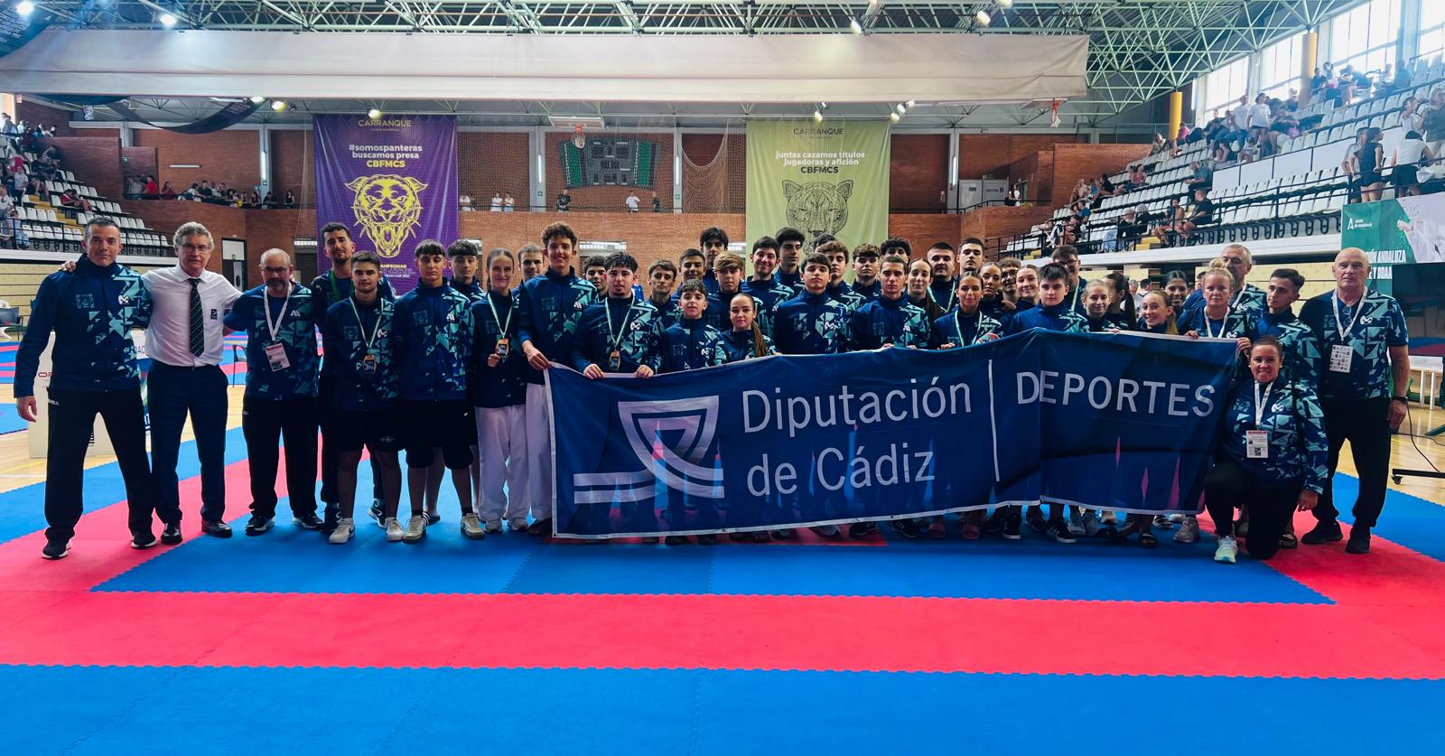 Delegación jerezana en el primer campeonato de la temporada