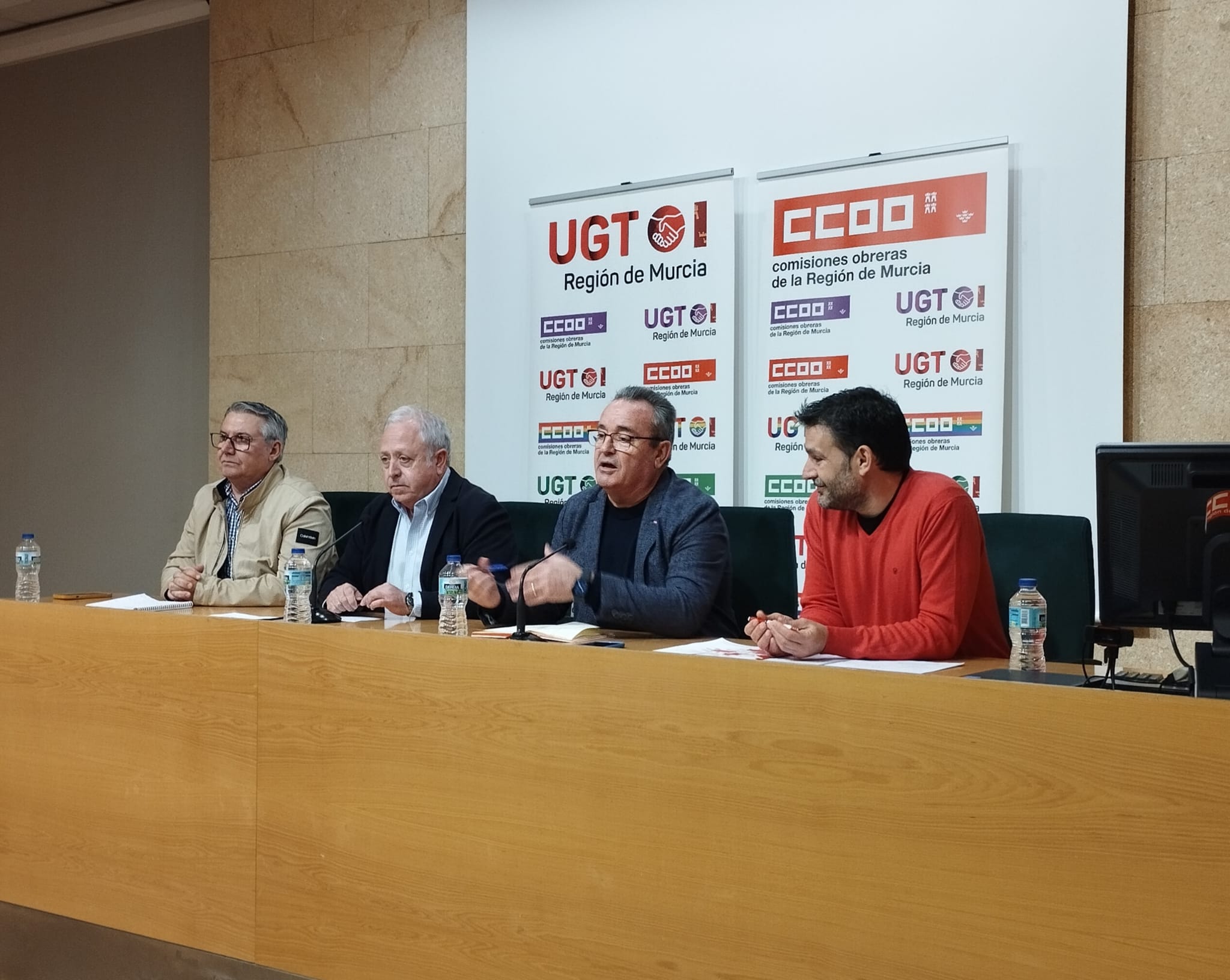 Rueda de prensa este lunes en la sede de CCOO Región de Murcia