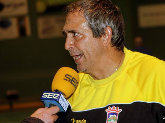 José Fco. Aldeguer seguirá al frente del primer equipo del Bm. Elda - C.E.E.