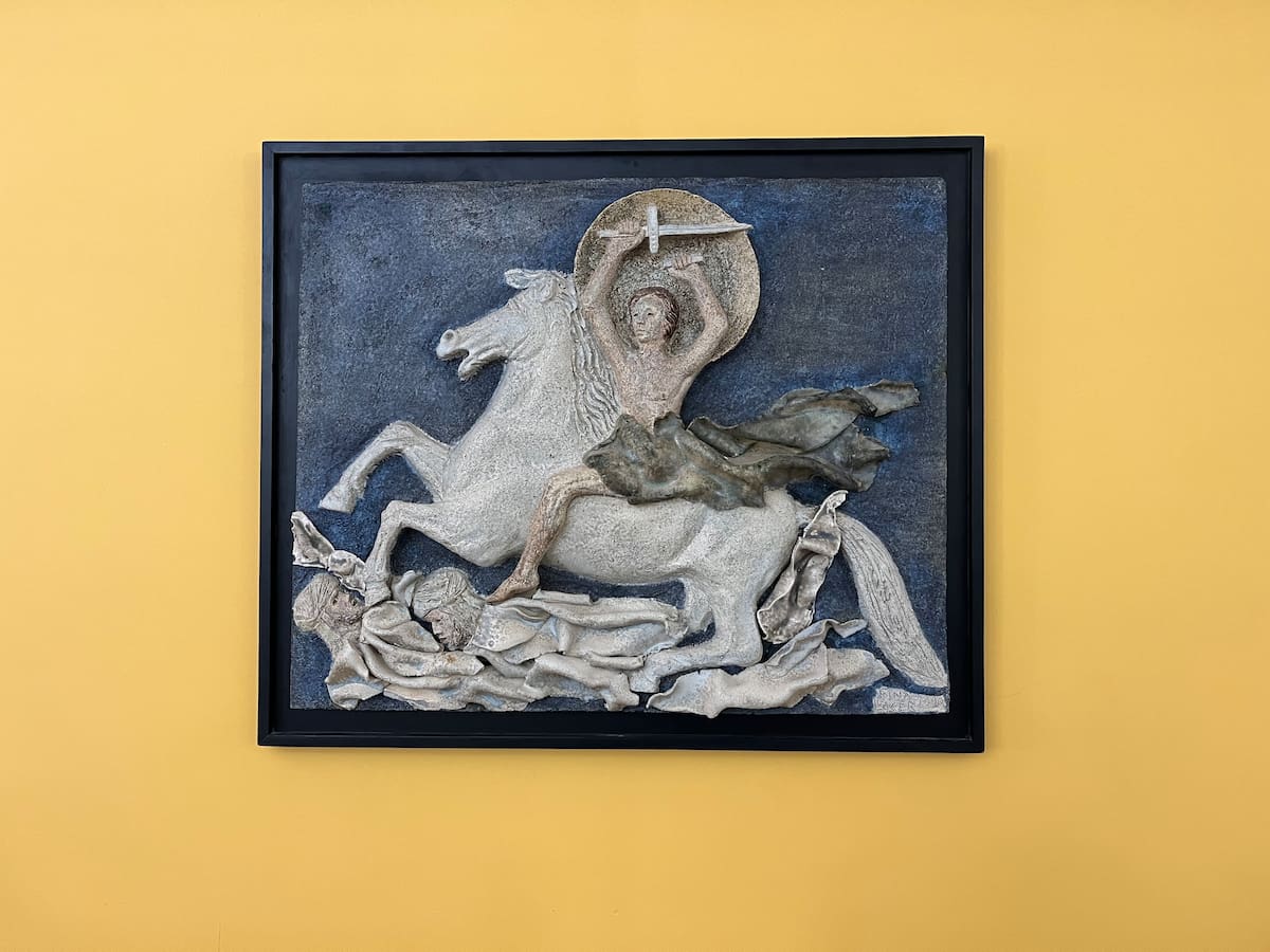 T04X03 Alcoi, avant la Festa! L’escultura de San Jorge de Fina Llàcer