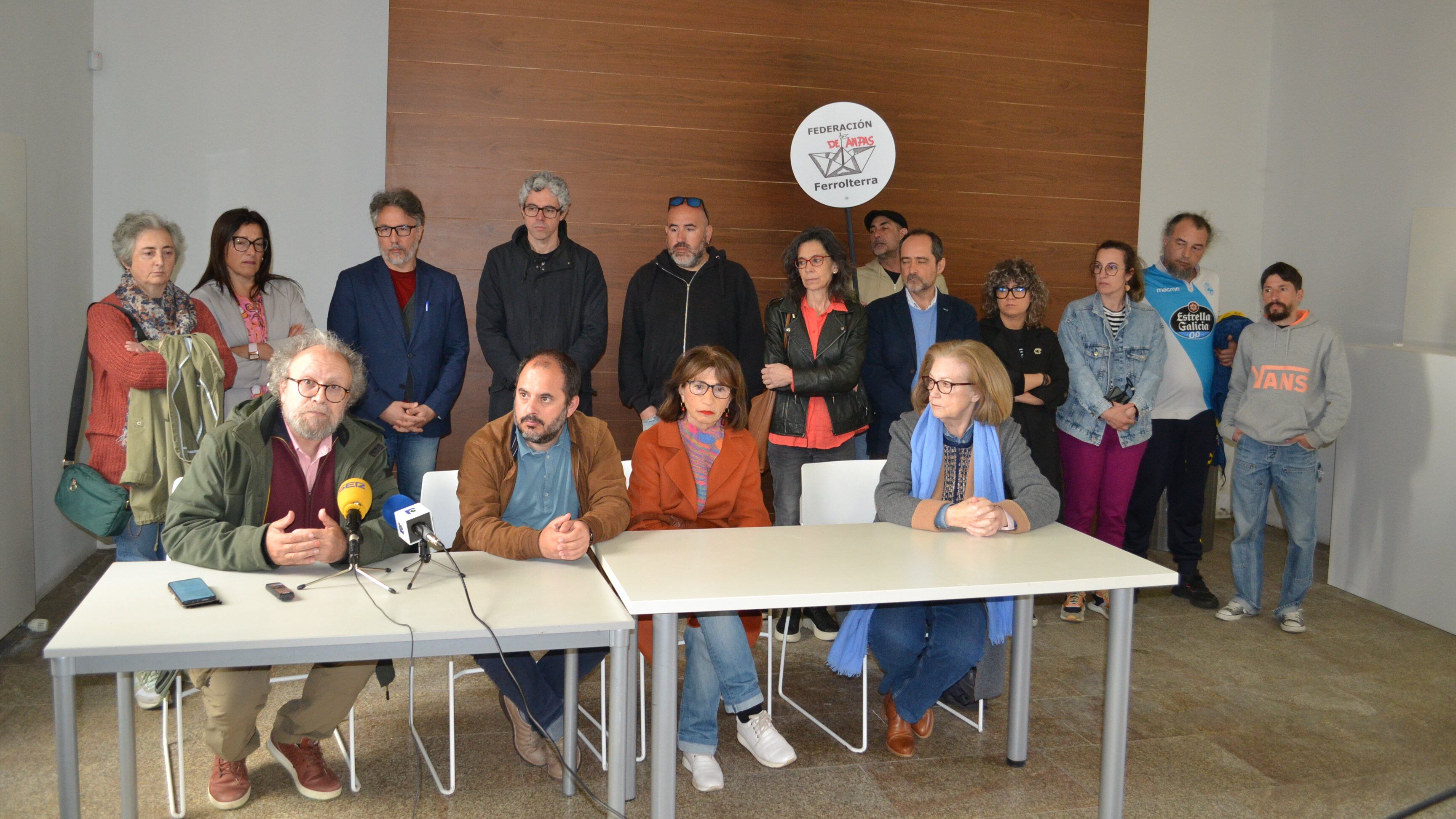 Imagen de la comparecencia (foto: A Mesa pola Normalización Lingüística)