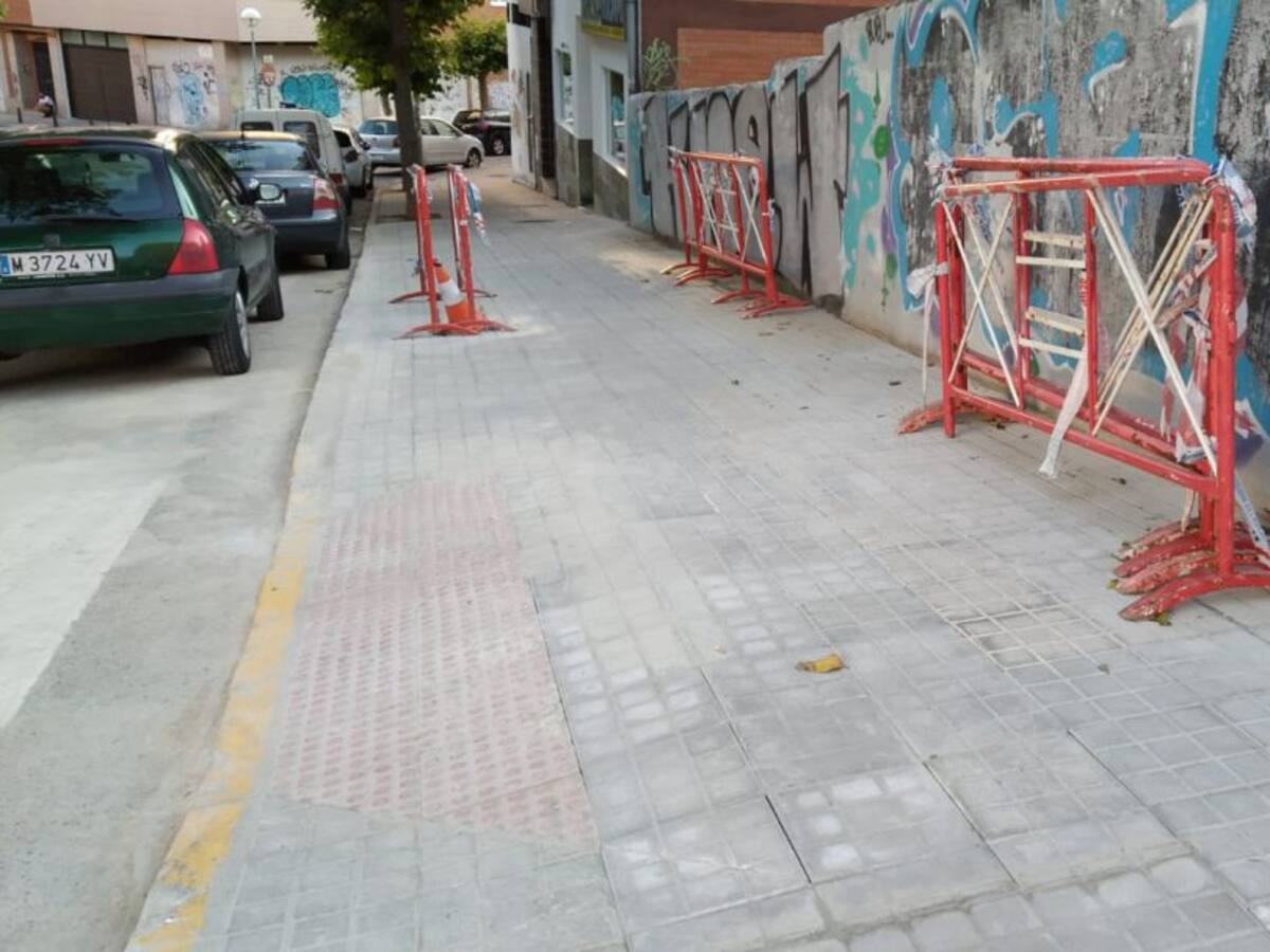 La calle Juan de Austria de Ponferrada vuelve a la normalidad