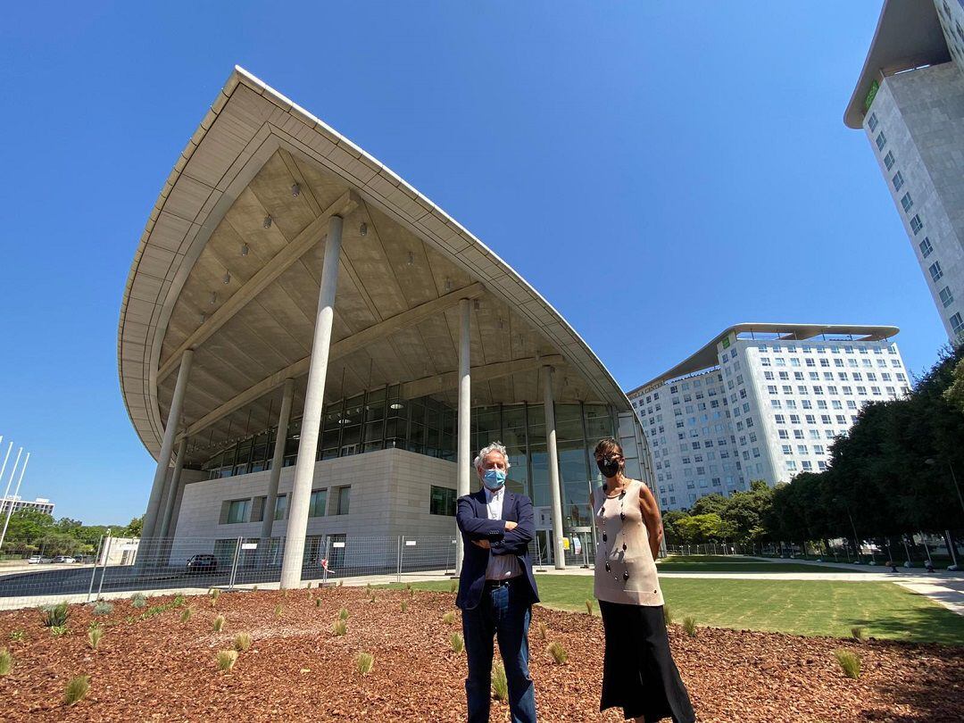 Palacio de Congresos estrena 1.400 m2 de zona verde