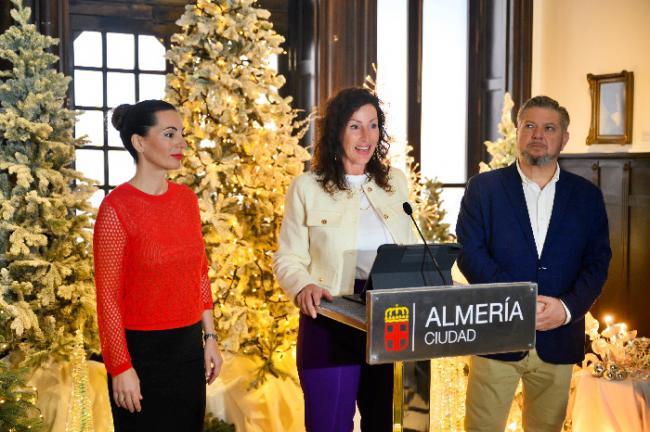 Ya hay fecha para el encendido de las luces de Navidad en AlmeríaLa capital recibirá casi 200 actividades lúdicas y culturales para toda la familia entre el 1 de diciembre y el 5 de enero.