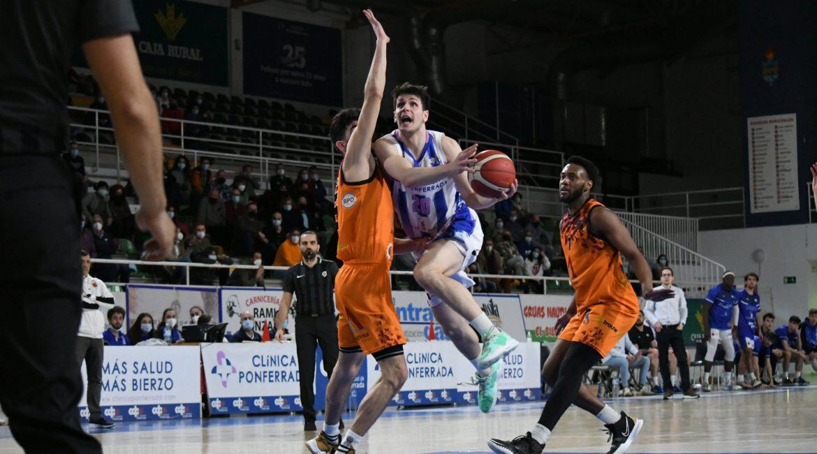 Ante el Marbella busca el CDP una nueva victoria para alcanzar la permanecia