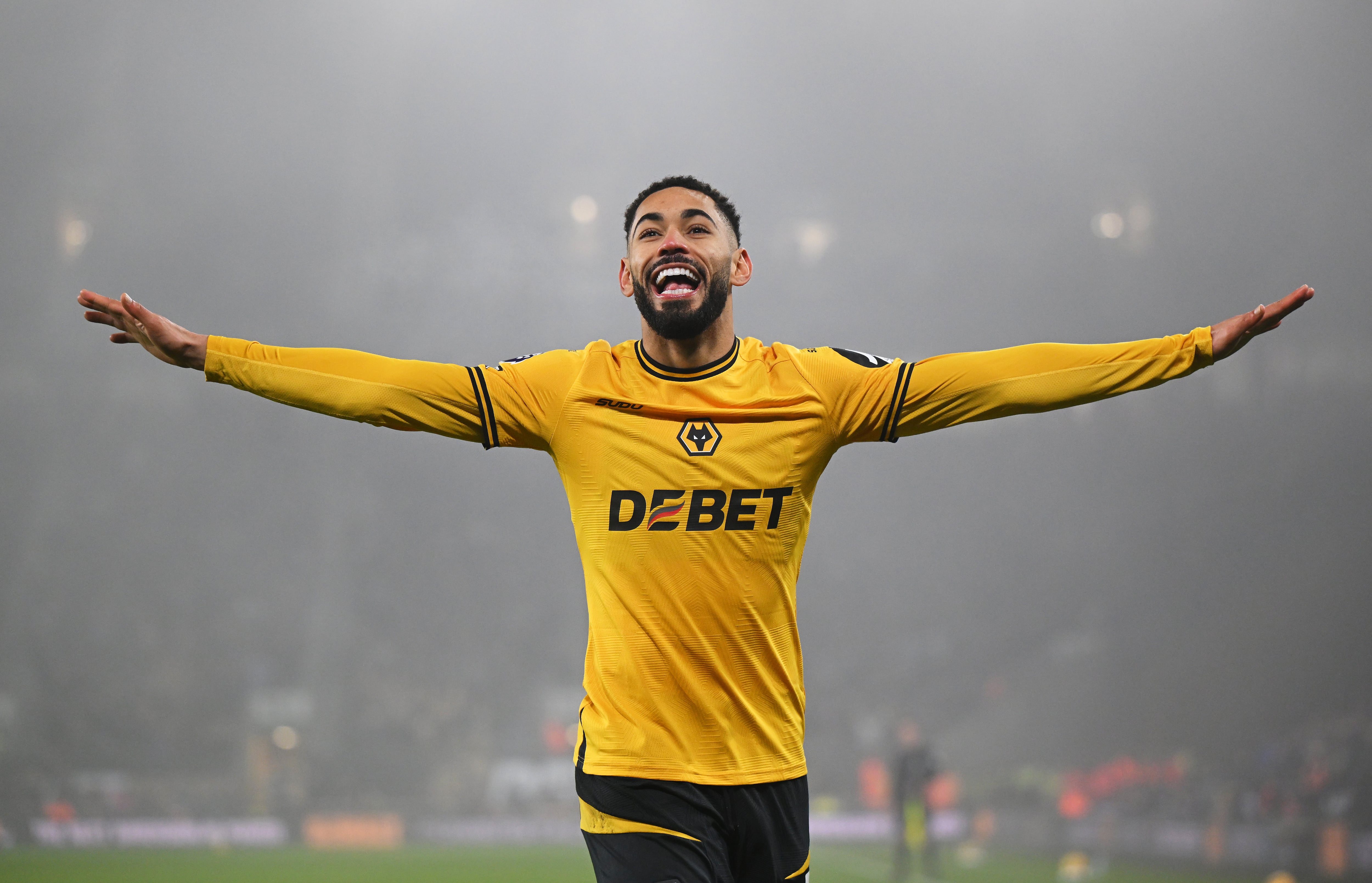 Matheus Cunha celebra el primer gol ante el Manchester United en la victoria del Wolverhampton