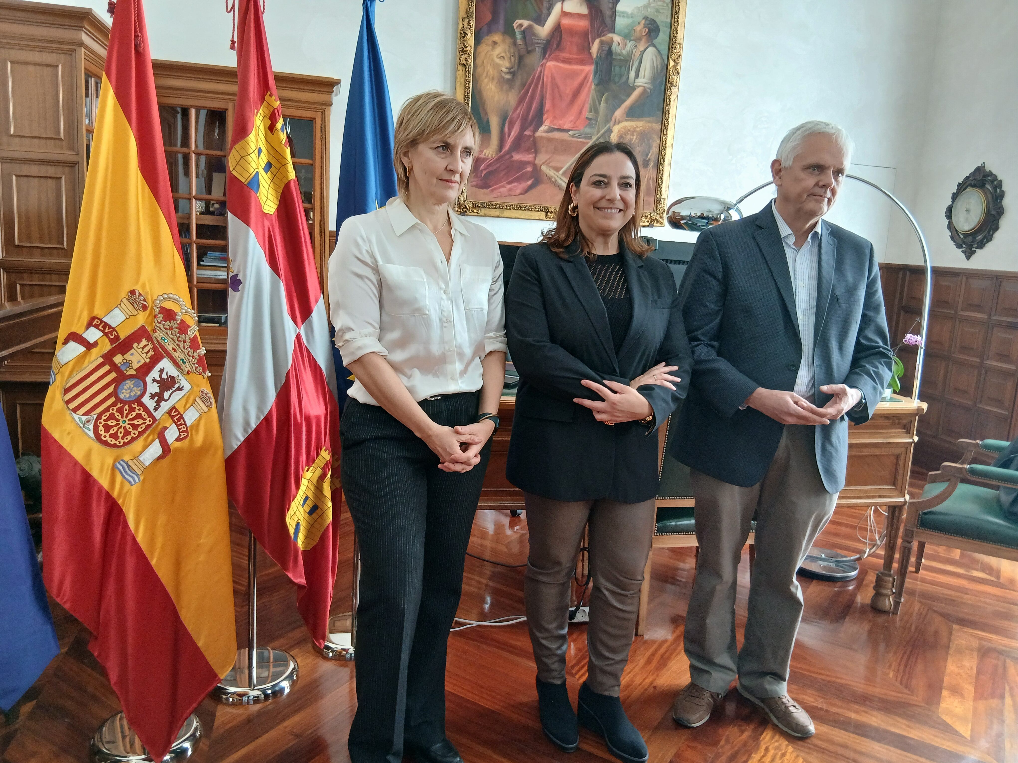 Eva Villaver, Miriam Andrés y  Valentín Martínez