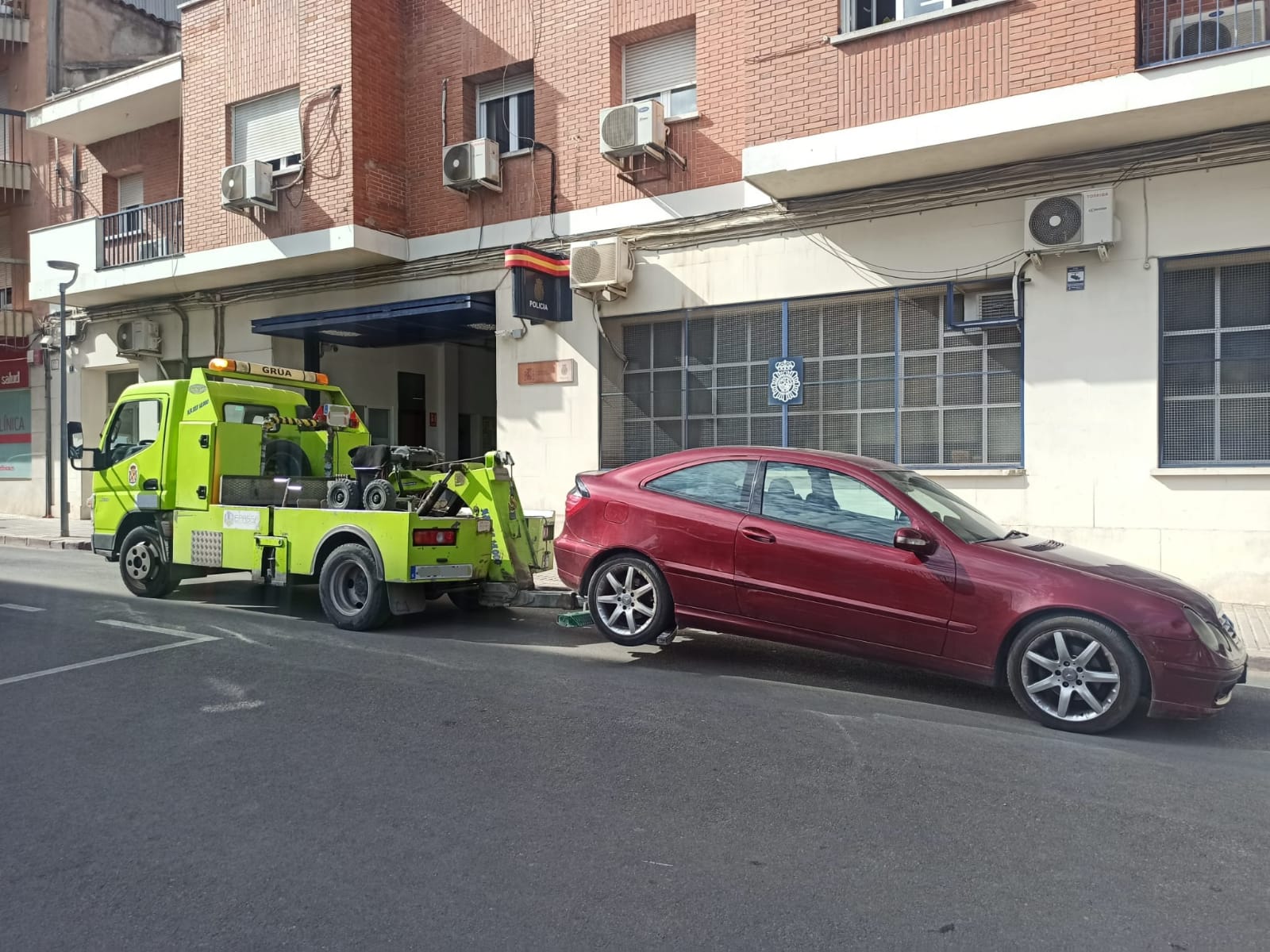 El coche inmovilizado de un detenido en Jaén capital por diversos delitos