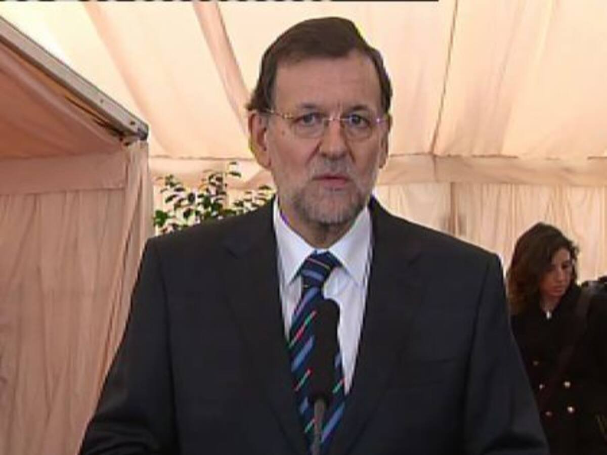 Rajoy: "La Constitución está plenamente vigente y la debemos conservar"