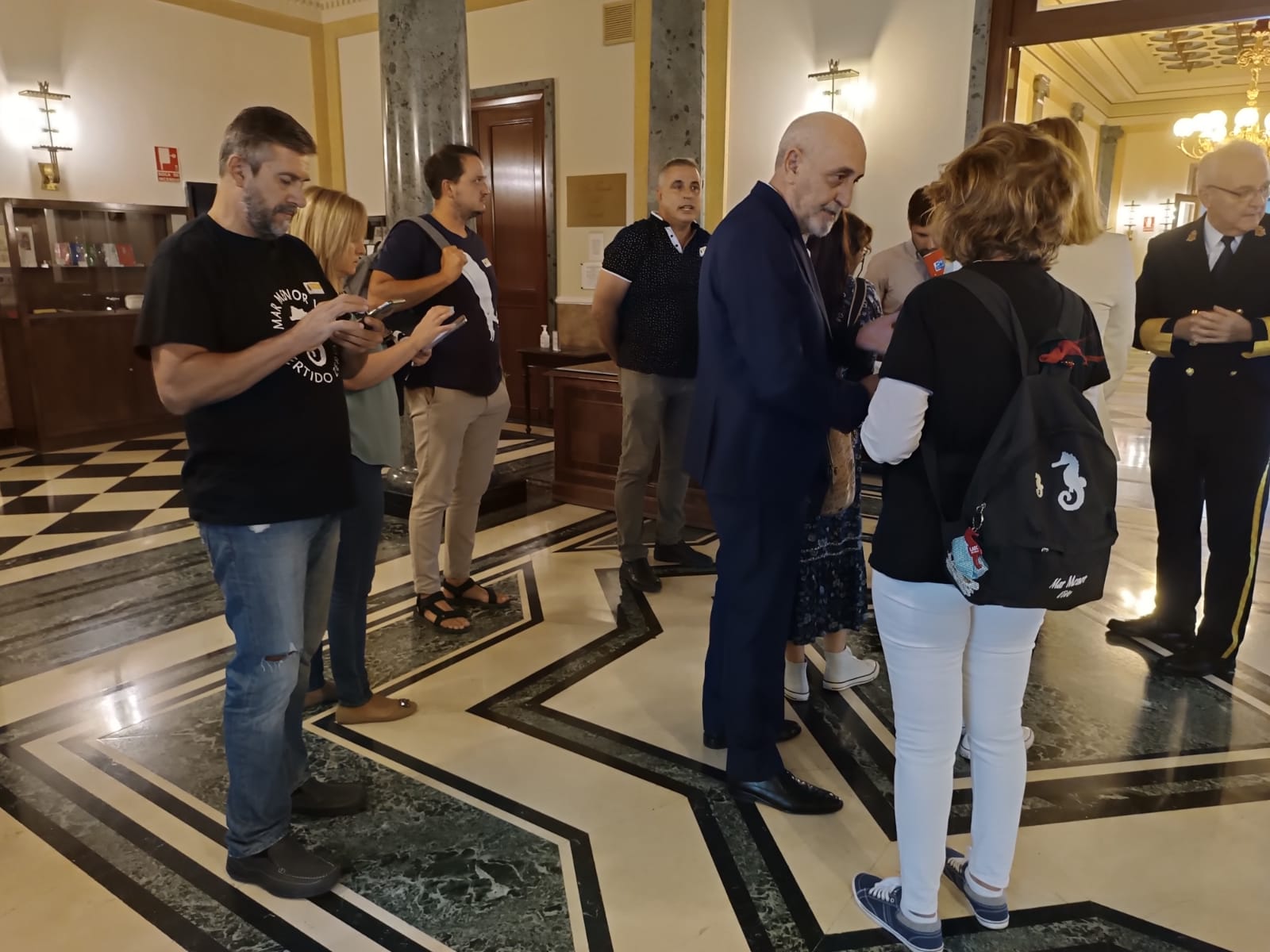 Representantes de la ILP del Mar Menor en el Senado