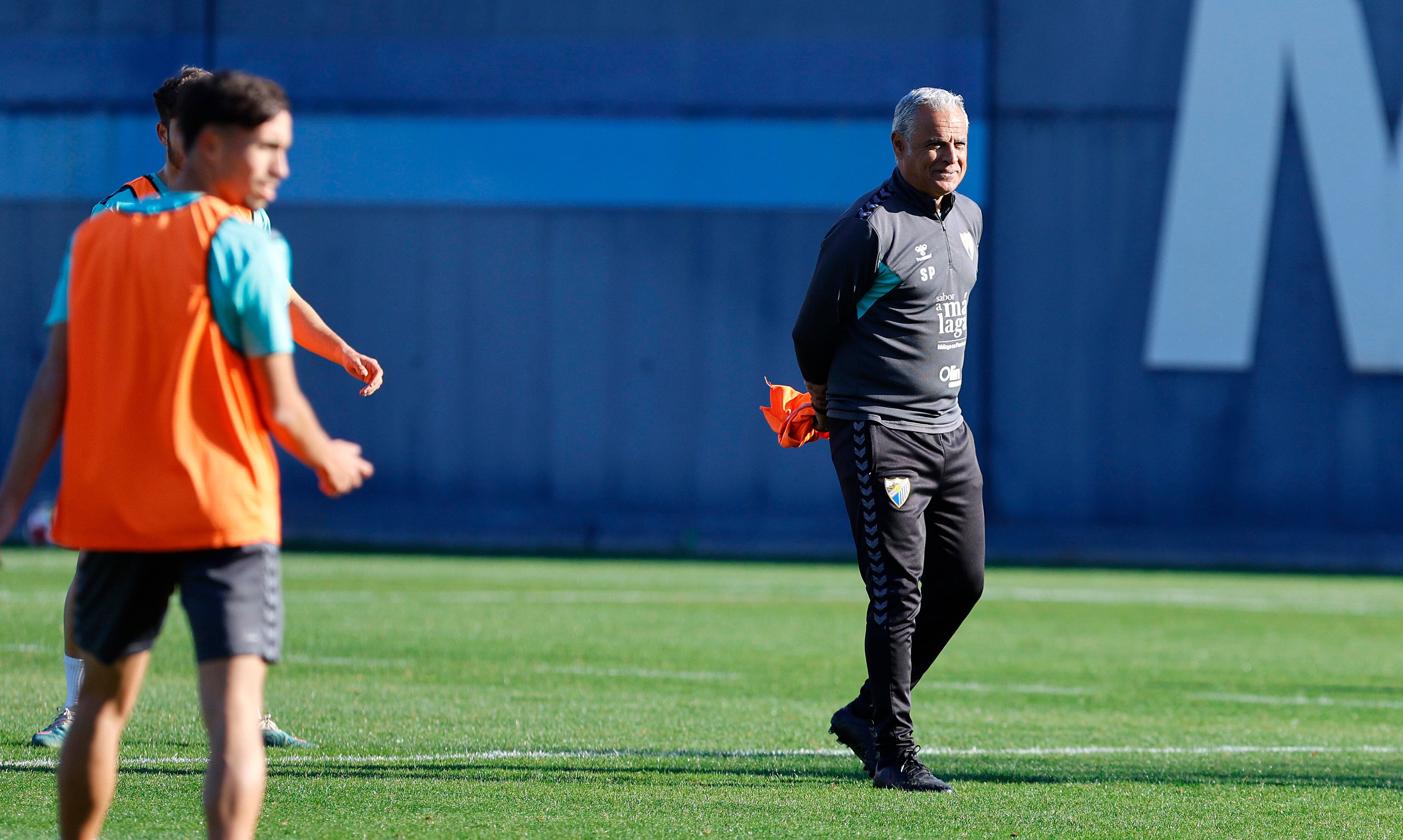 El Málaga realizó este jueves una nueva sesión de trabajo en La Rosaleda