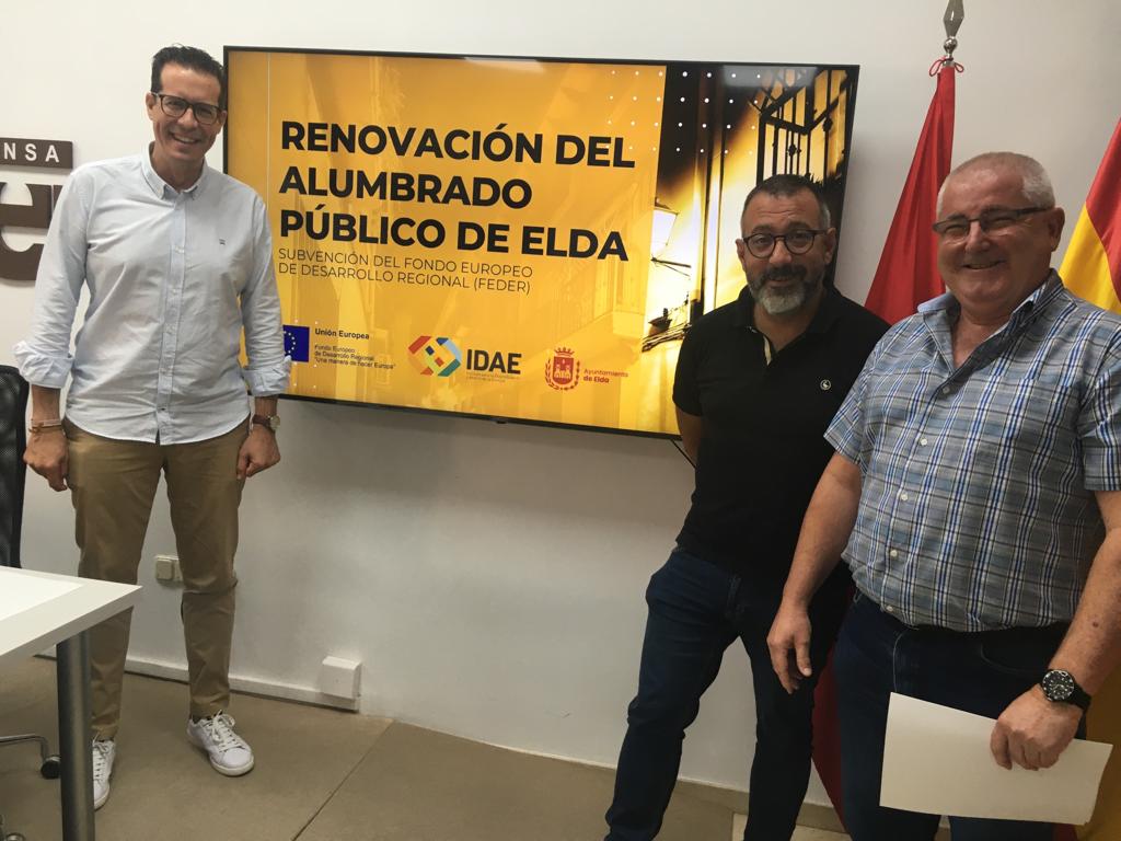 Elda presenta la renovación de alumbrado