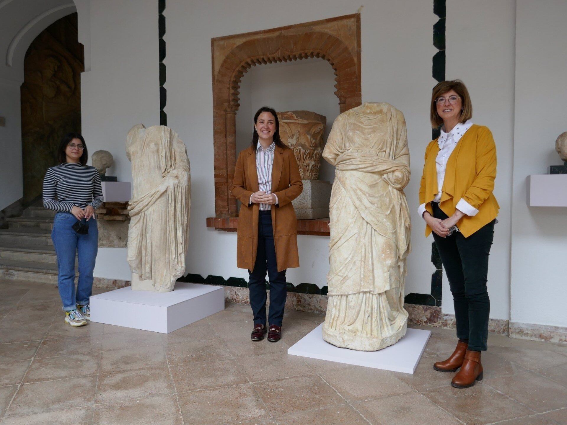 30-03-2022 Casanueva (centro), en la inauguración de la exposición en el Arqueológico de Córdoba.
POLITICA ANDALUCÍA ESPAÑA EUROPA CÓRDOBA CULTURA
JUNTA DE ANDALUCÍA
