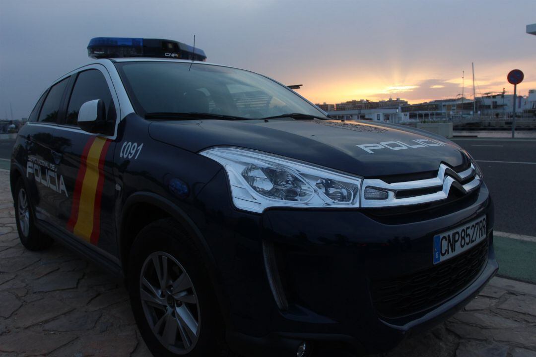 Coche patrulla de la Policía Nacional
