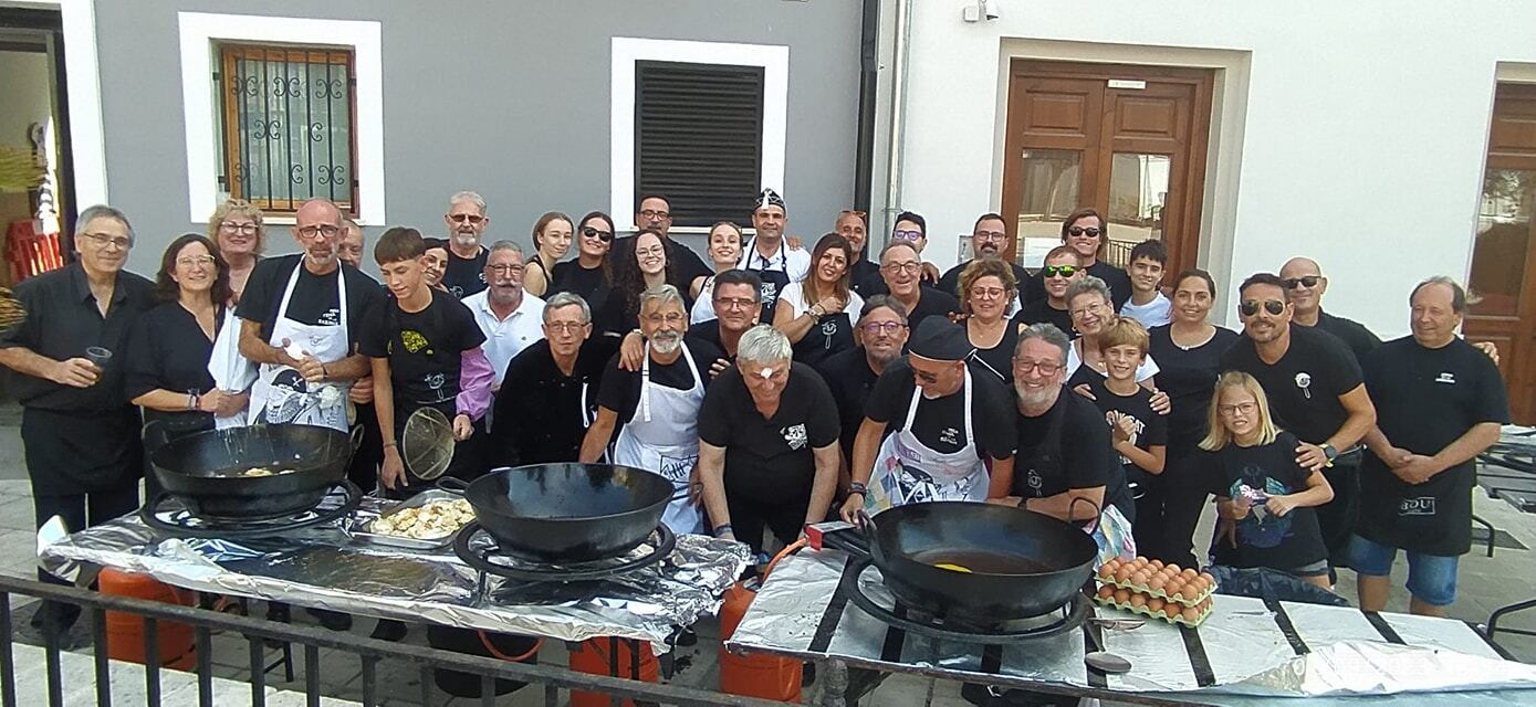 El equipo de cocina de la Comparsa