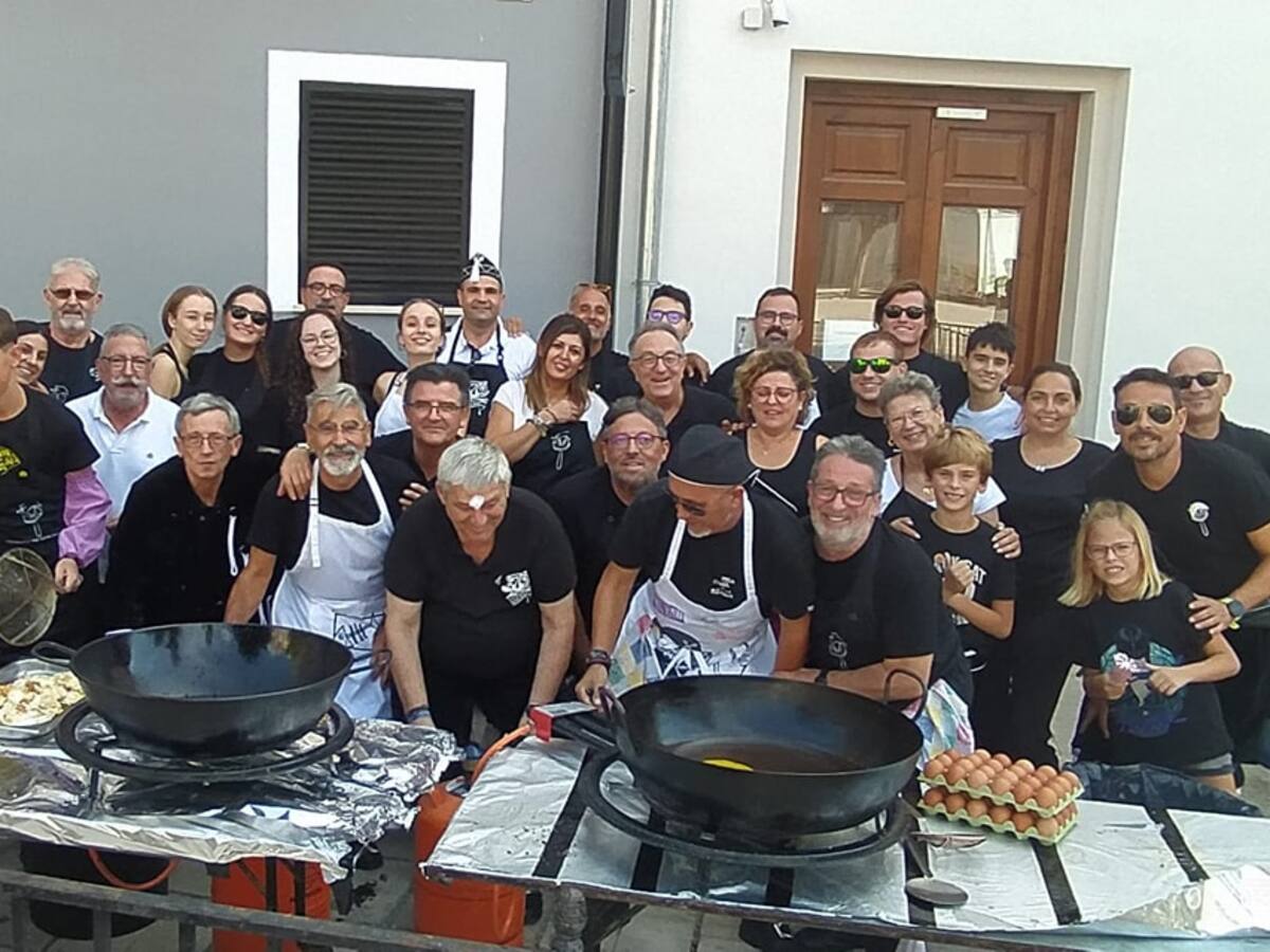 Los Estudiantes celebran “la cena de la Sardina”, un año más