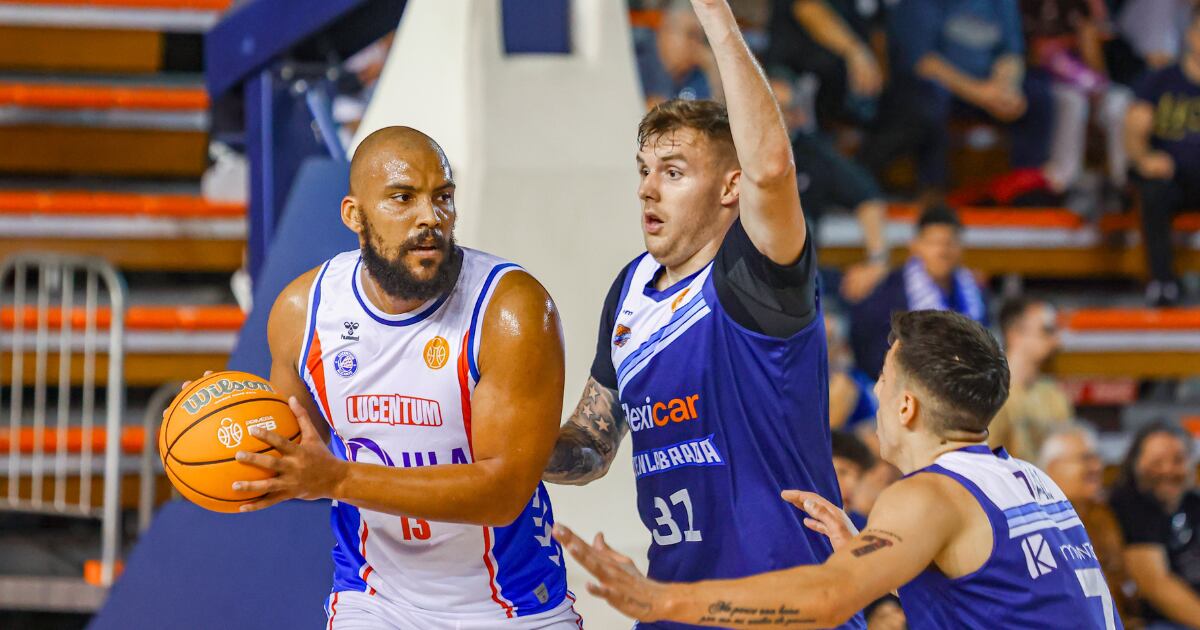 kevin Larsen, frente a Fuenlabrada en Copa España