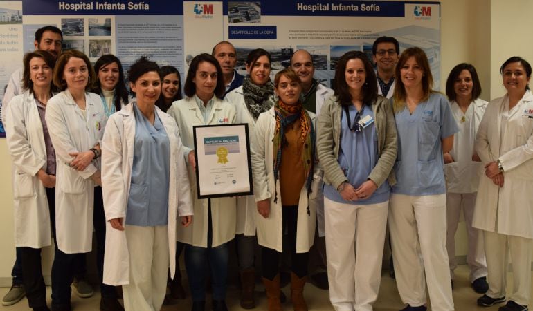 El equipo de Ortogeriatría del Hospital Infanta Sofía se siente orgulloso de recibir la Medalla de Oro de la Fundación Internacional de Osteoporosis