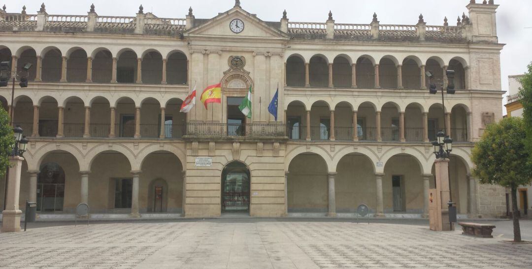 Fachada del Ayuntamiento de Andújar.