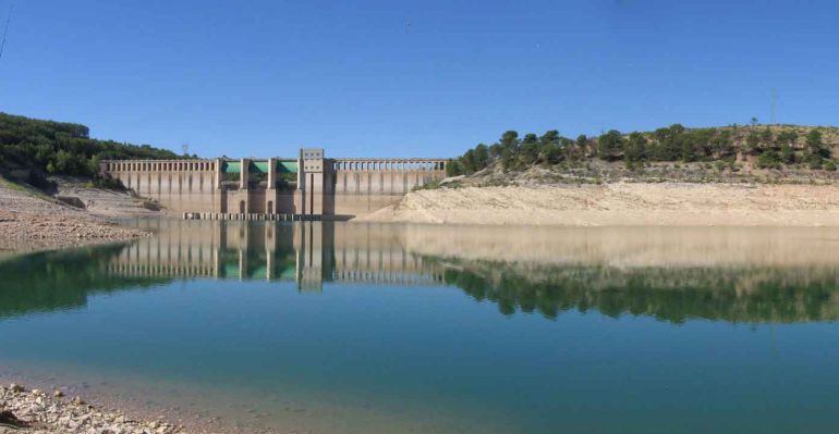 Embalse de Alarcón