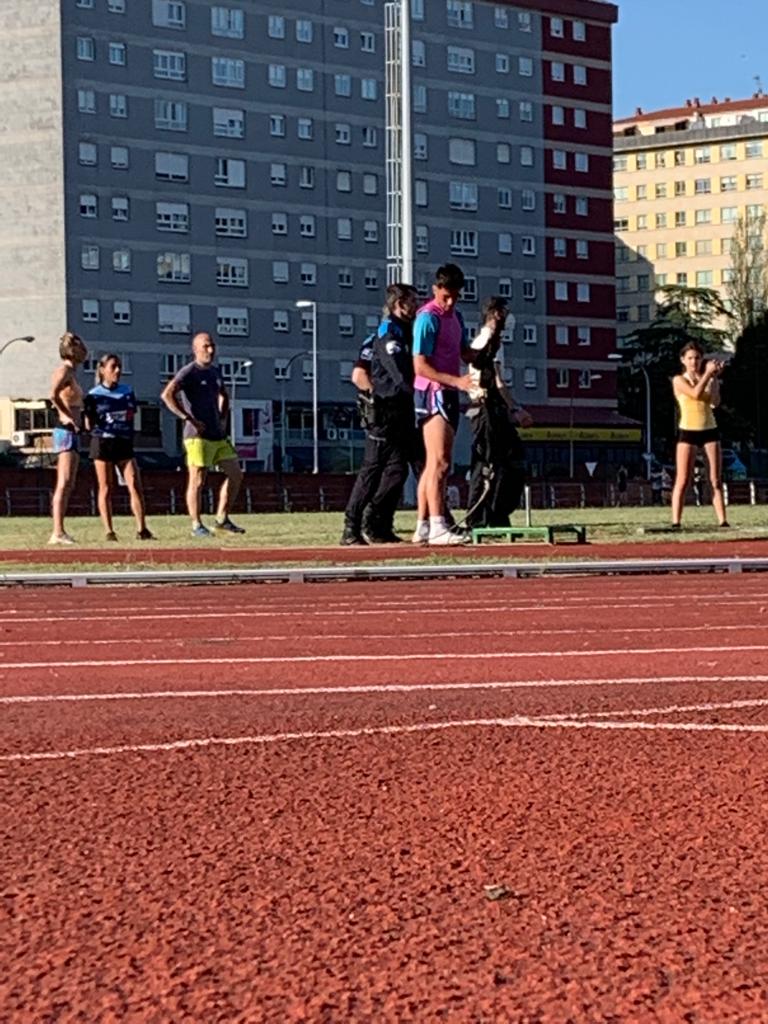 Policía Pistas Atletismo