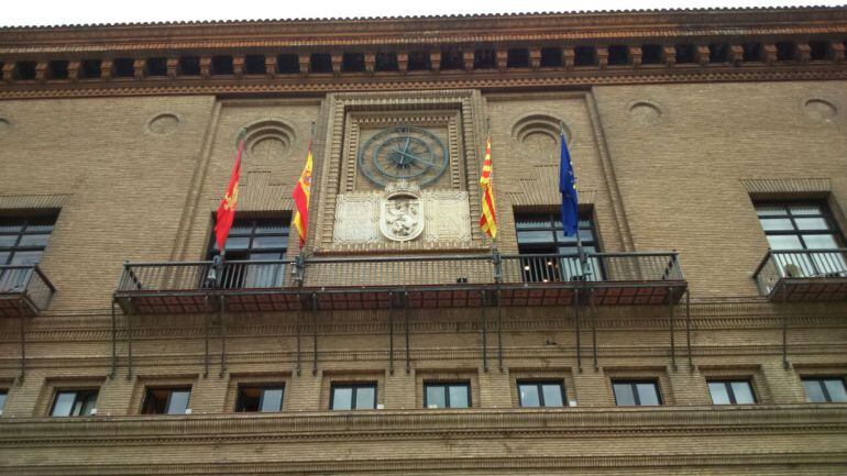 Fachada del Ayuntamiento de Zaragoza 