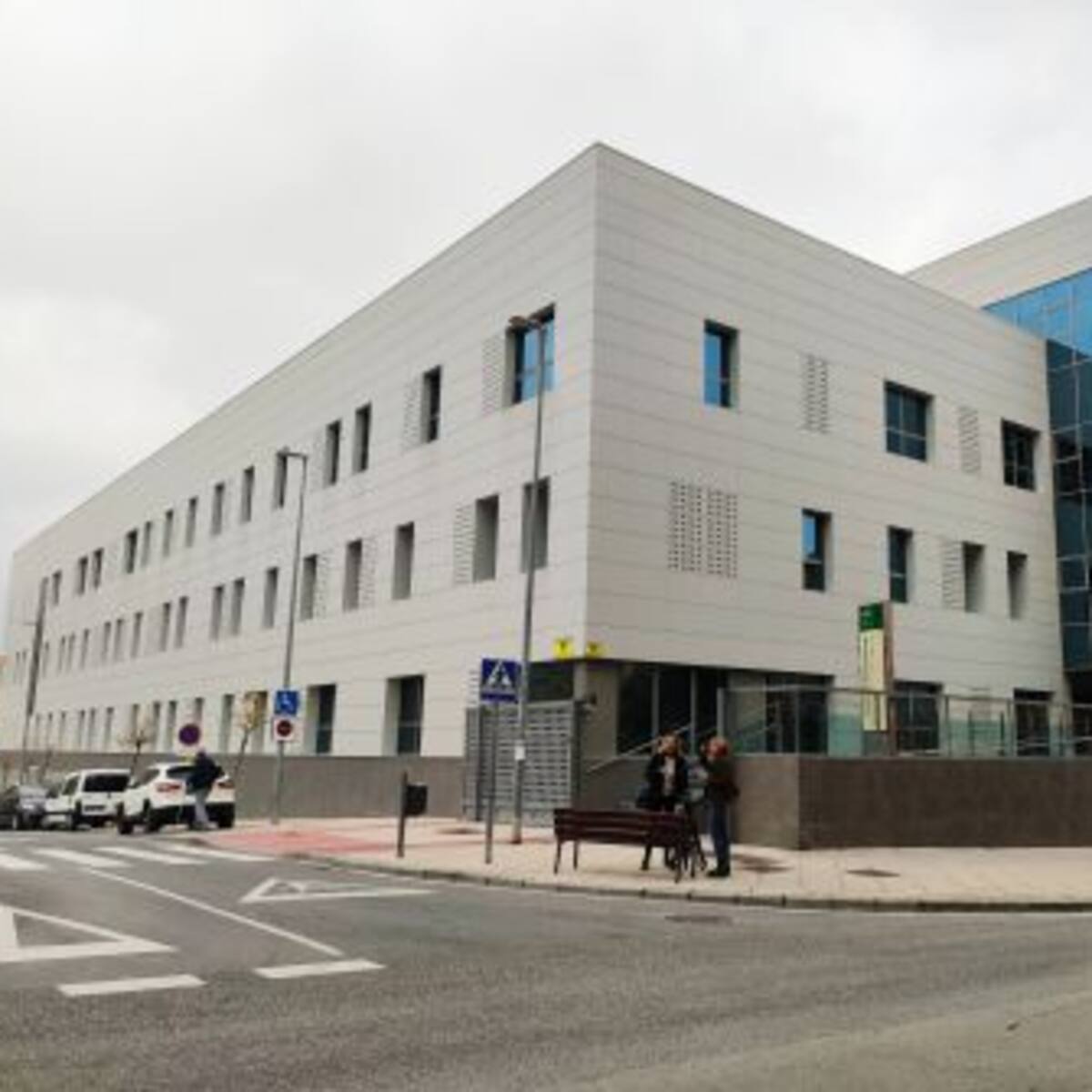 Un joven denuncia en Jaén una brutal agresión homófoba con golpes e insultos