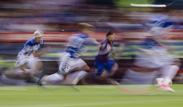 Messi, en acción en la final de Copa ante el Alavés en el Calderón.