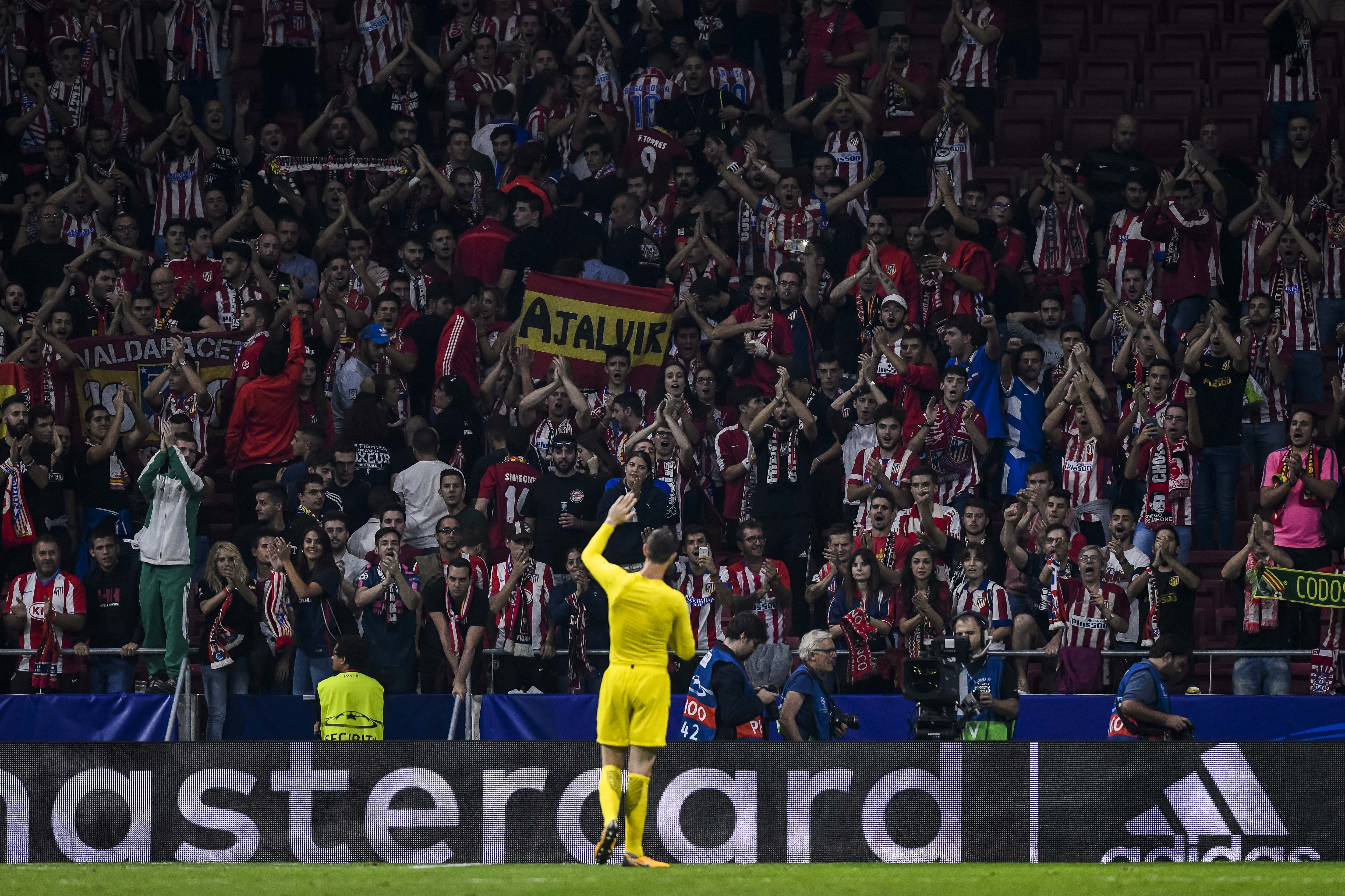 Thibaut Courtois se reencuentra con la afición del Atlético de Madrid tras su marcha en 2014 al Chelsea