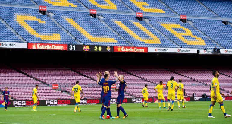El Barcelona - UD Las Palmas se ha jugado con las gradas vacías.