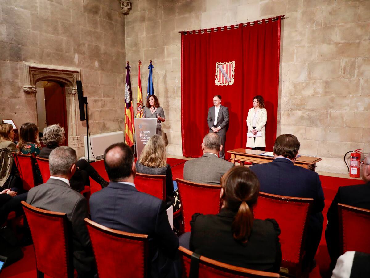 El Govern resolverá "pronto" las dudas de los vecinos de los Don Pepe sobre el precio de sus nuevas viviendas
